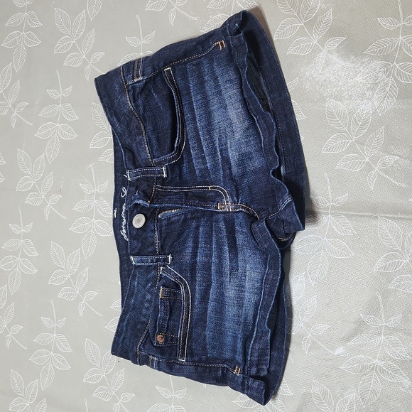 American Eagle Jean Shorts - Picture 1 of 7